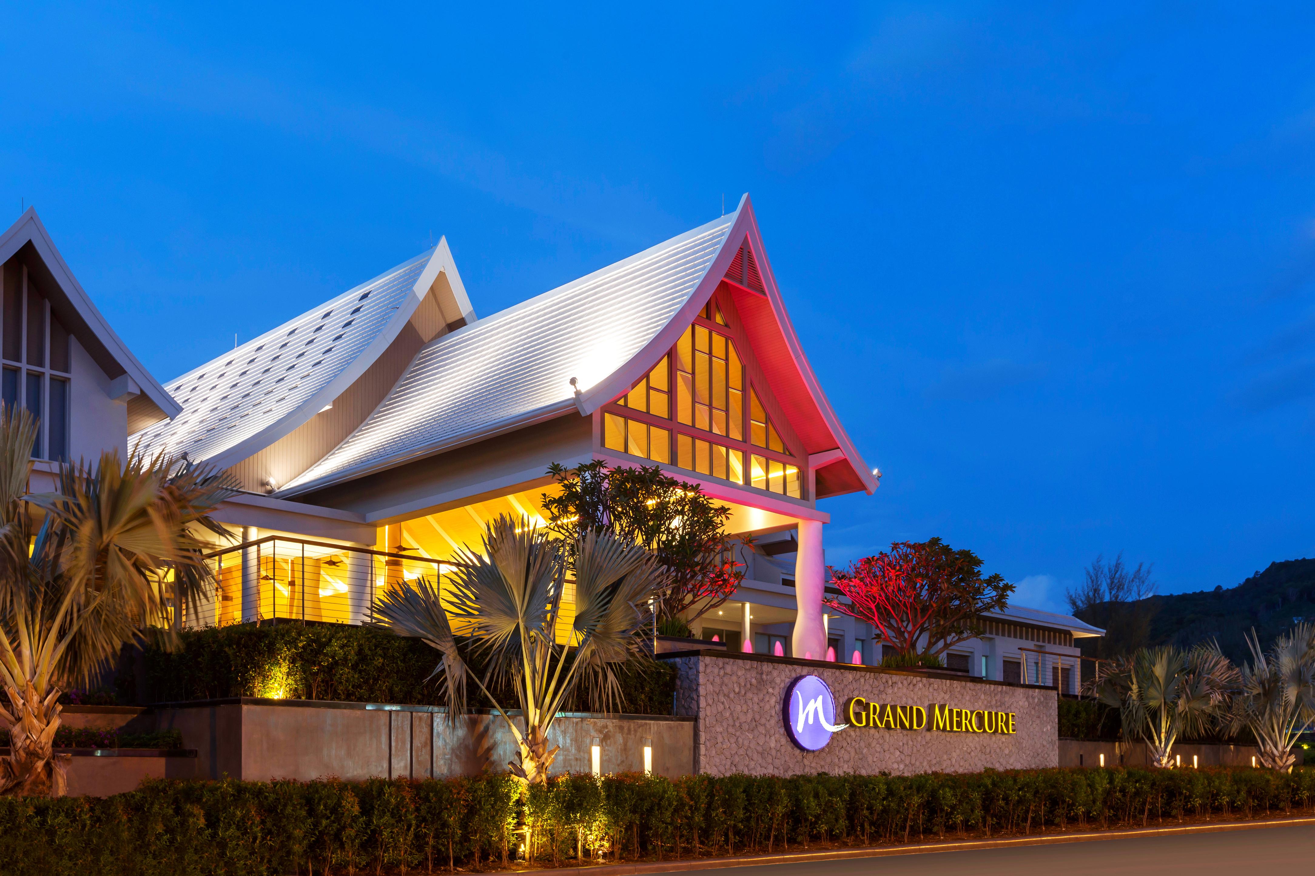 Grand Mercure Phuket Patong Ngoại thất bức ảnh Grand Mercure Phuket Resort